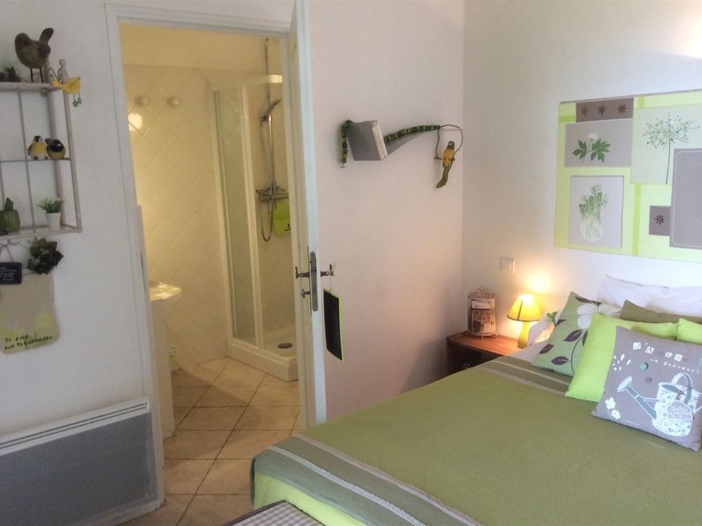 Hotel Mas Du Cadranier Villeneuve  Zewnętrze zdjęcie